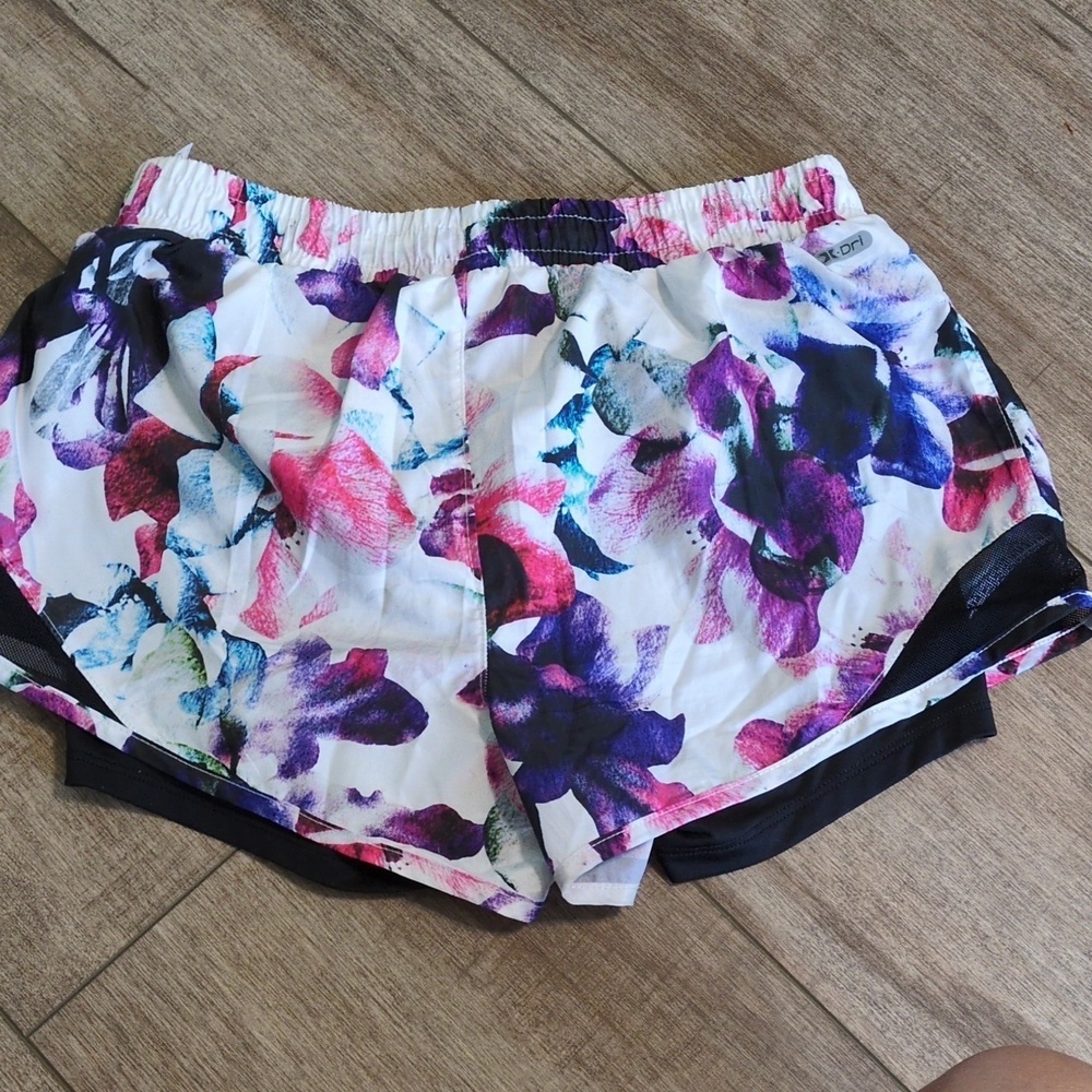 RBX like new! size small floral Women's Shorts - Picture 4 of 7